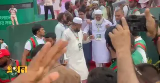 অসুস্থ জামায়াত আমিরকে নেয়া হয়েছে হাসপাতালে